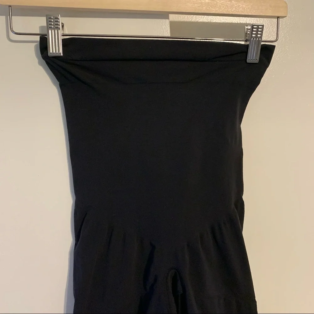 Spanx 1X 3035 higher power short gusset high waisted bike shorts stretch black